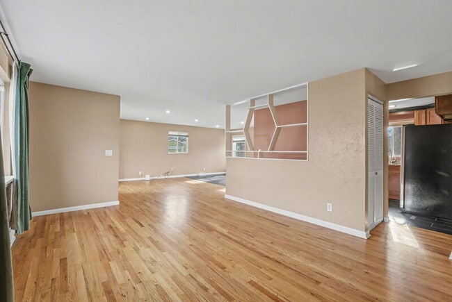 Photo - 8624 W Florida Ave