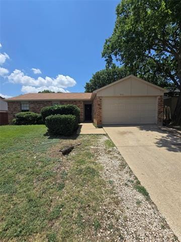 Building Photo - 7130 Hedge Dr