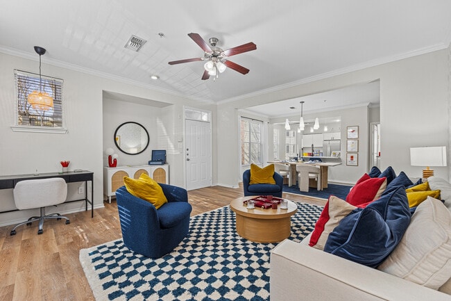 Building Photo - Heritage at Lakeside Rental