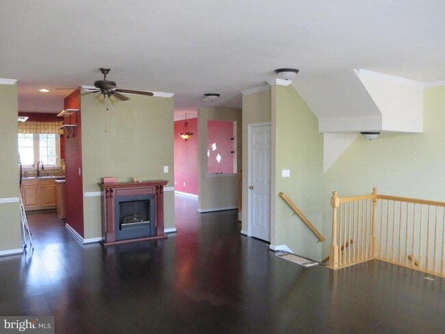 Photo - 1503 Shields Terrace NE