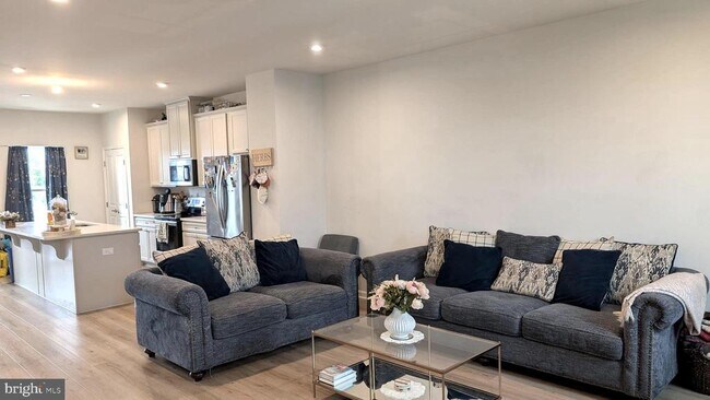 Photo - 6 Union Way Casa Adosada