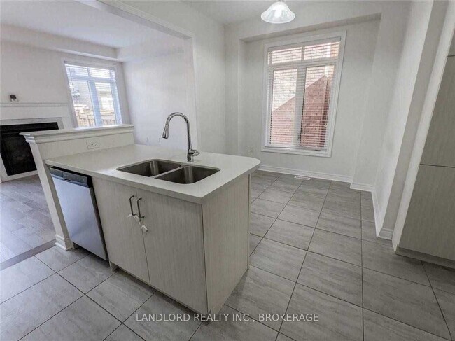 Photo - 3301 Jacob Way