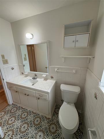 Photo - 1705 Westchester St