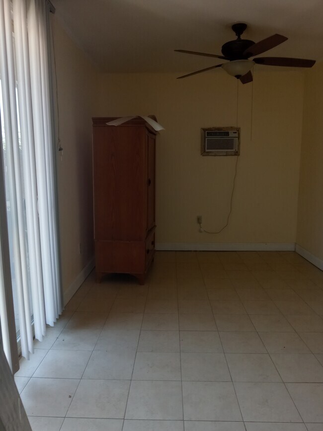 7072 Avenue 308 Unidad B