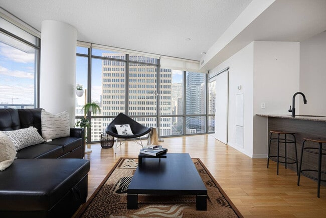 Photo - 610 Bay St. Unit SI FL3-ID1571647P