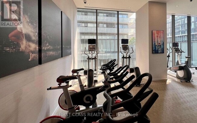 Photo - 42 Charles St E Unit 1303