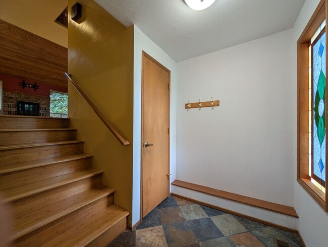 Photo - Fantastic 4 Bedroom, 2 Bath Home In The Thurston Area Of Springfield!