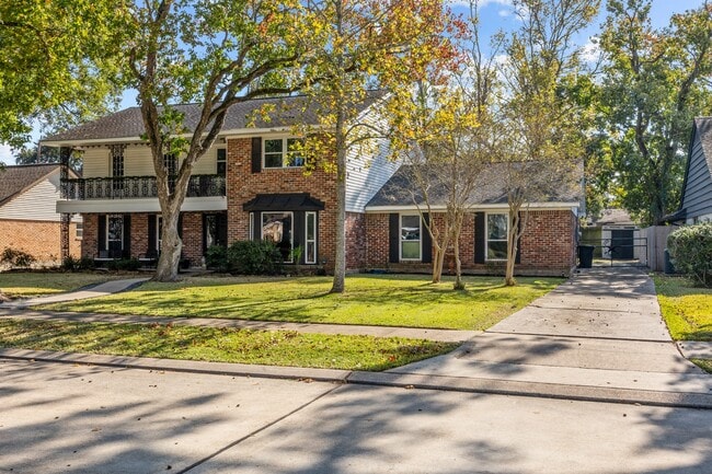 Photo - 326 Bayou View Dr