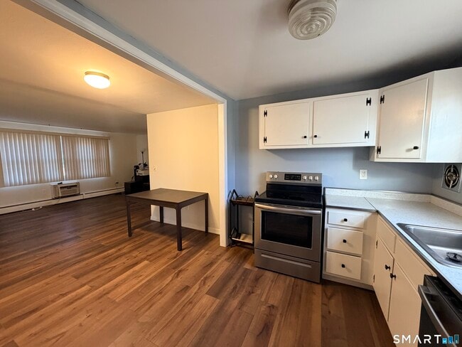 Photo - 5 Grandview Dr Unit 11A