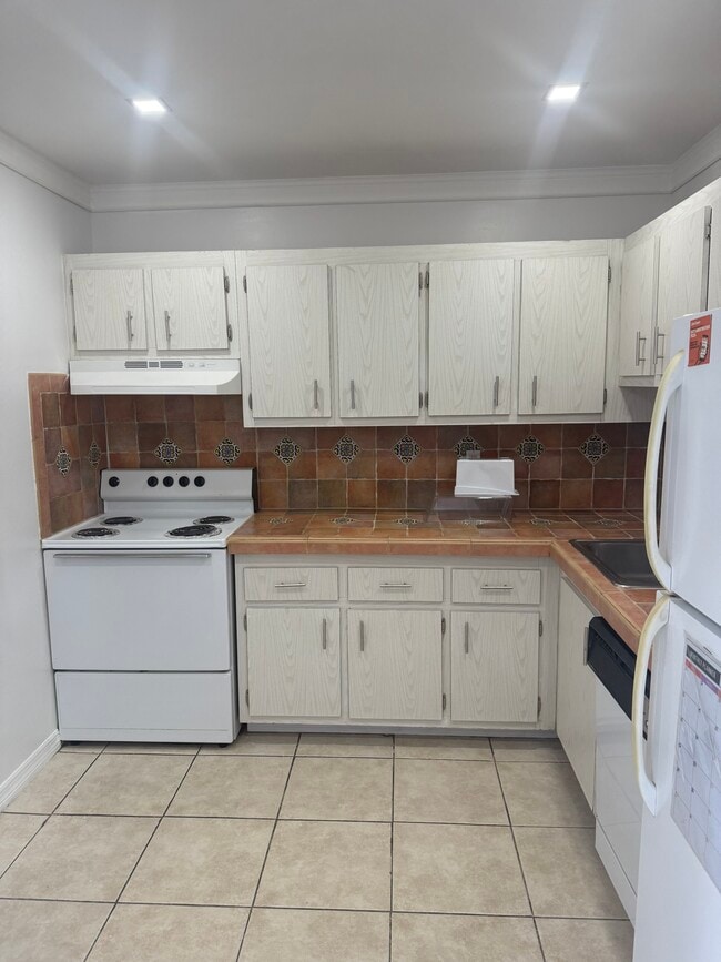 Photo - 7701 Camino Real Unit A-404