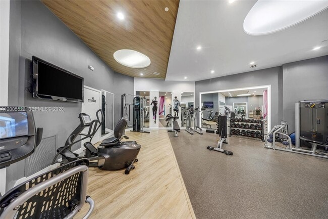 Photo - 3610 Yacht Club Dr Unit 1016