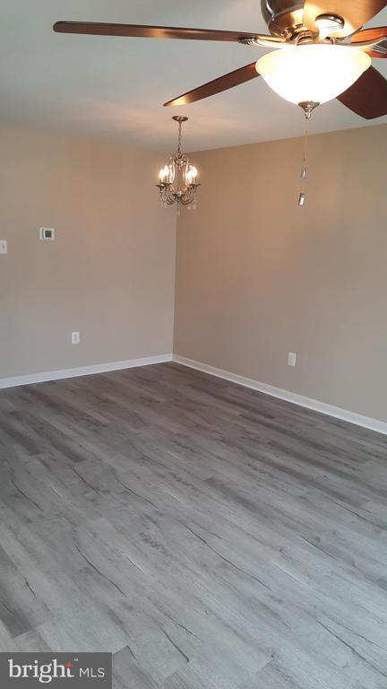 Photo - 7546 Stephen Dr