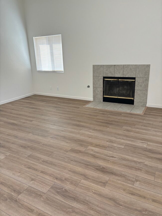 Photo - 43852 Glenraven Rd