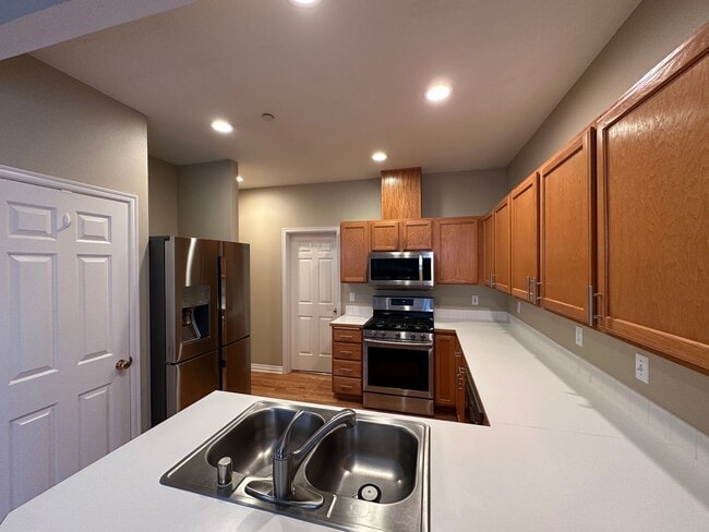 Photo - 2061 Palisade Blvd