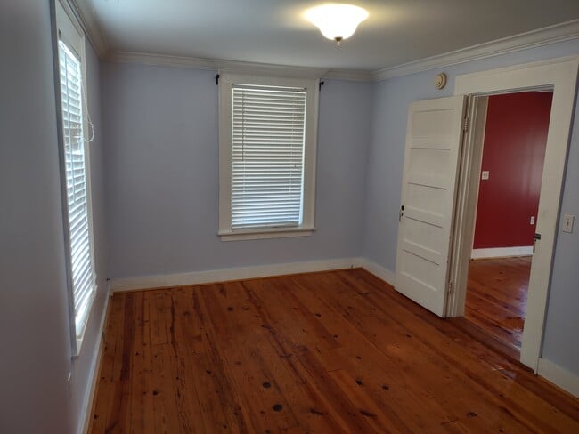 Photo - 2004 Toll Gate Rd