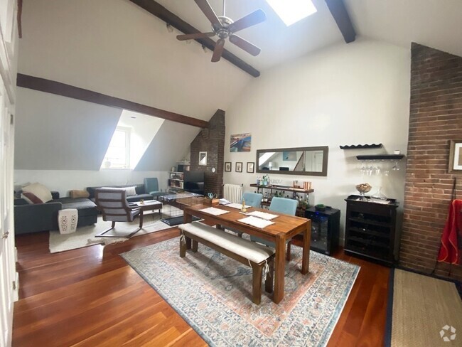 Building Photo - 431 Shawmut Ave Unit 4 Rental