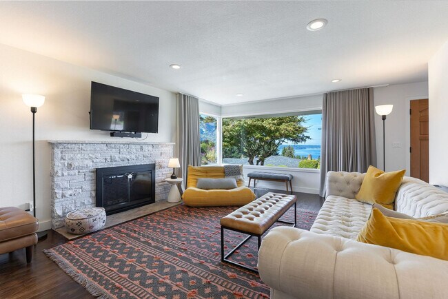 9024 40th Ave SW Unit SI ID1299300P