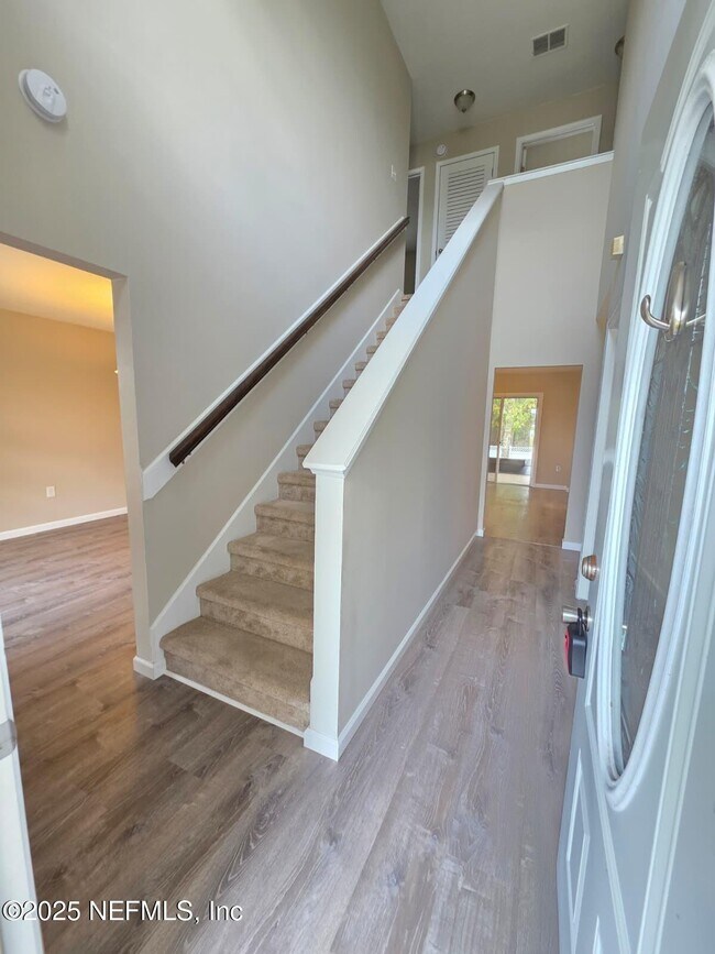 Photo - 440 S Aberdeenshire Dr