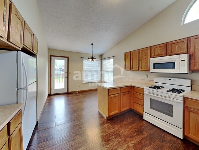 Photo - 3008 Old Warson Dr