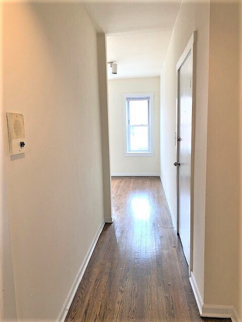 Photo - 4000 N Kenmore Ave Unit 1N