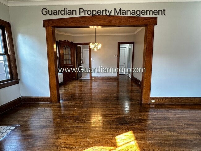 Photo - 3612 Grand Ave S Unit Lower