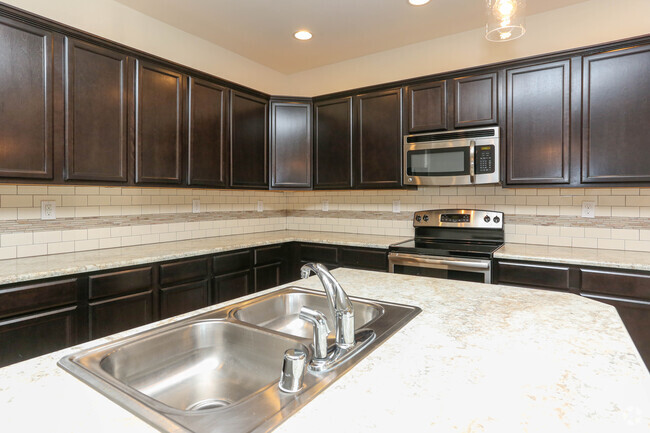 Interior Photo - Savannah Oaks Townhomes