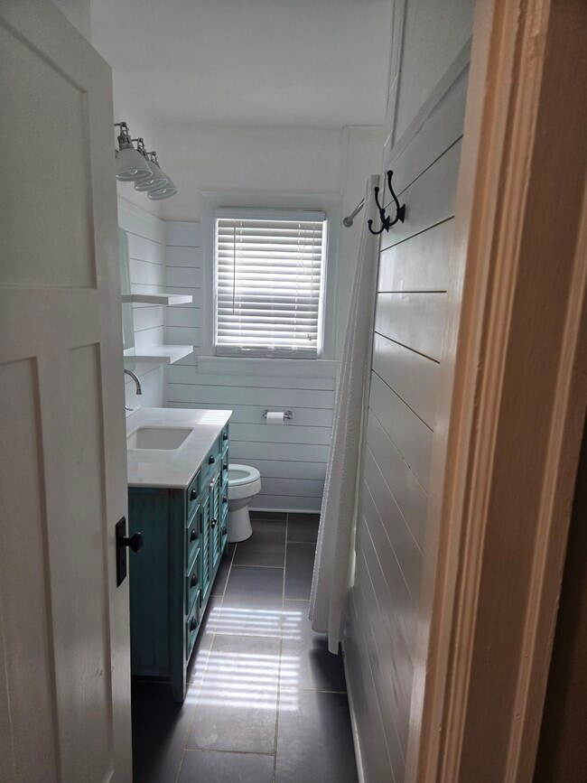 Photo - 288 Rosemont Garden