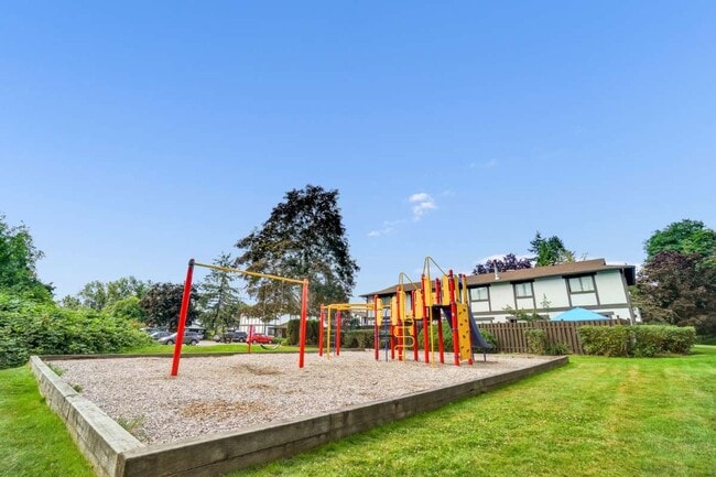Creek Park Townhomes