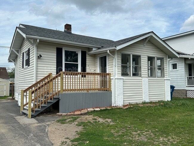 Building Photo - 855 E Acton Ave