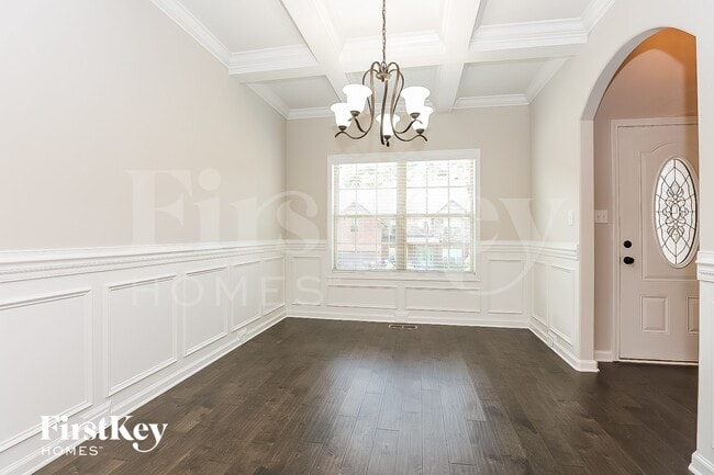 Photo - 1594 Raven Rd