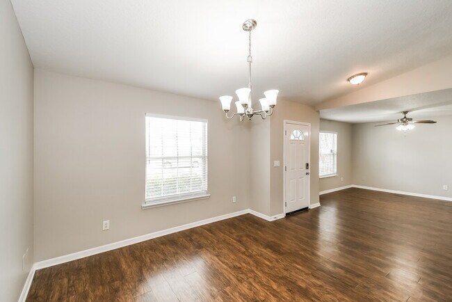 Photo - 1760 Glen Laurel Dr