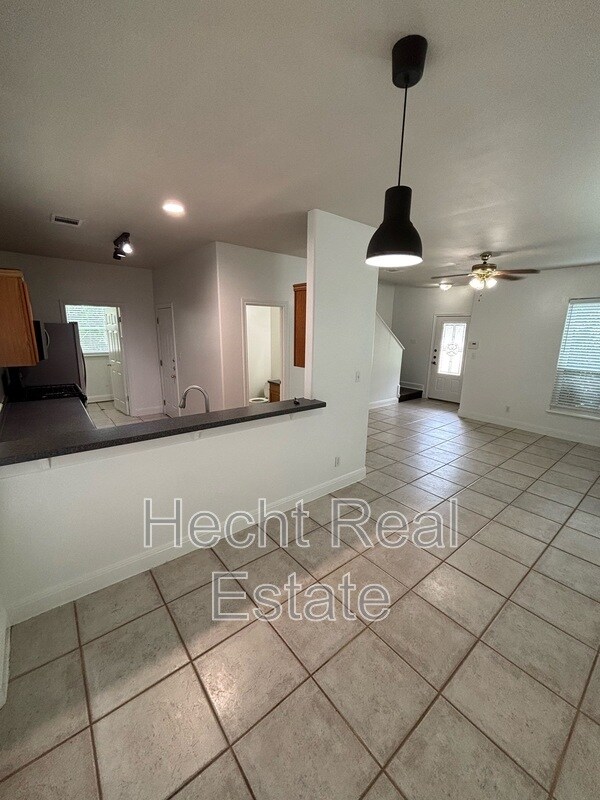 Photo - 5711 China Berry Rd