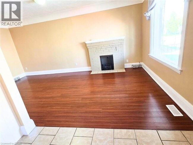 Photo - 214 Fairfield Ave