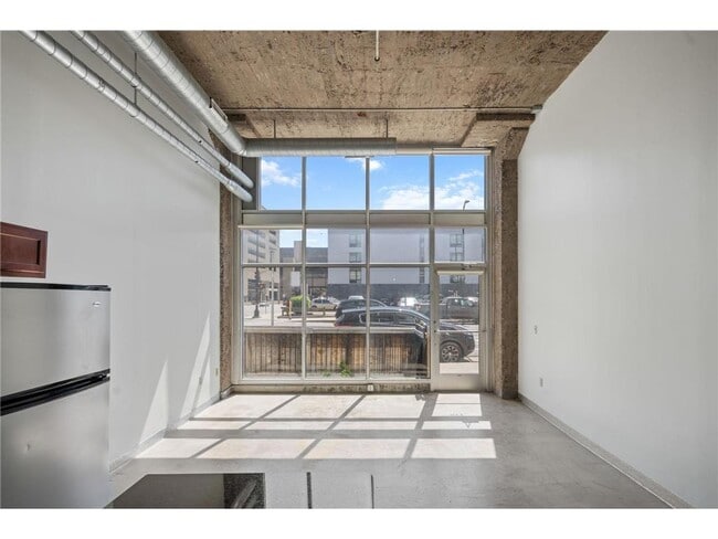 Photo - 521 S 7th St Unidad 116