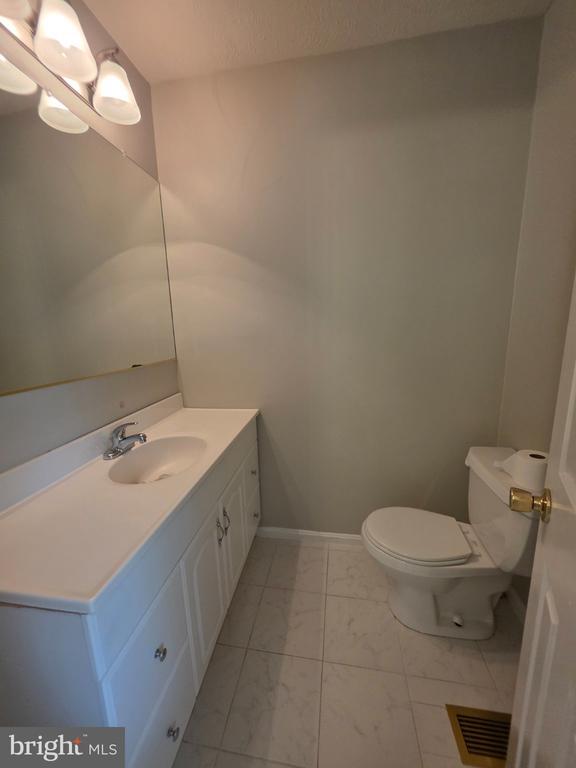 Photo - 10054 Cotton Mill Ln