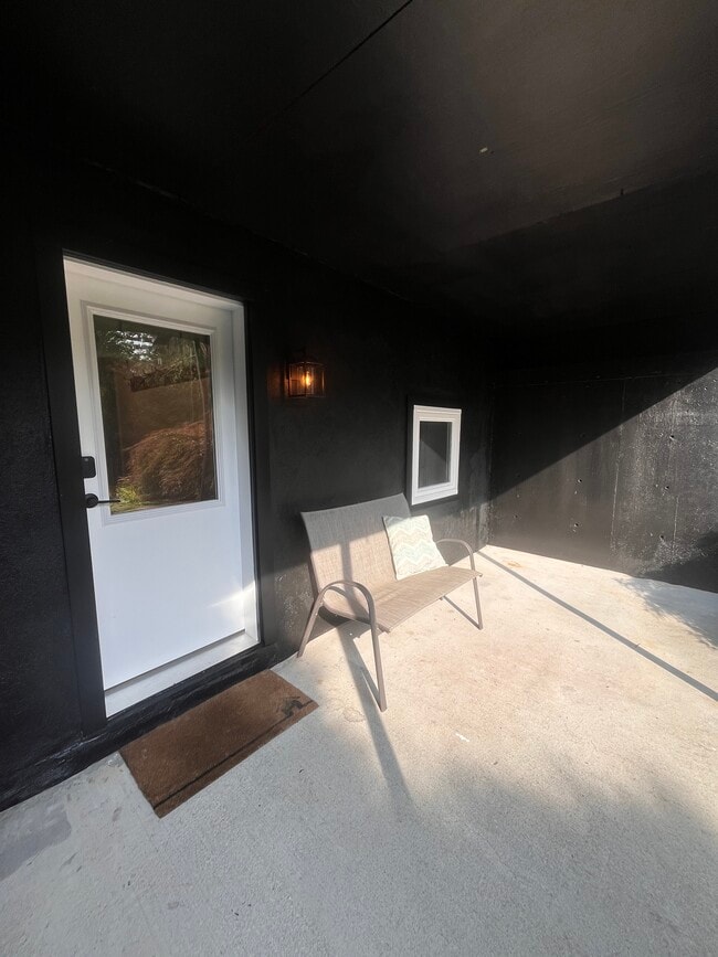 Photo - 266 Malletts Bay Ave Unit Hidden Haven C