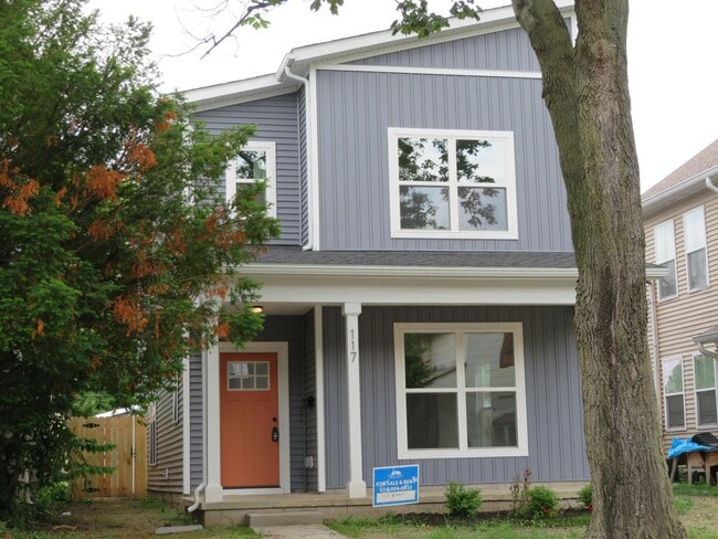 Photo - 117 Wisconsin Ave