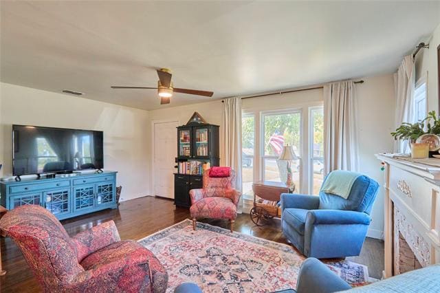 Photo - 1425 Cedar Crest Dr