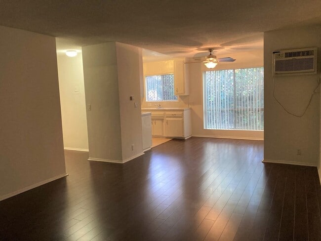 Photo - 10745 Hortense St Unit 05