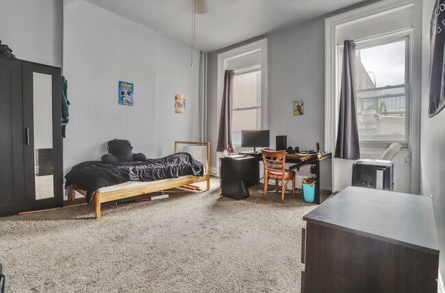Building Photo - 802 Washington St Unit 1