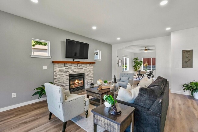 1320 Weaver Way