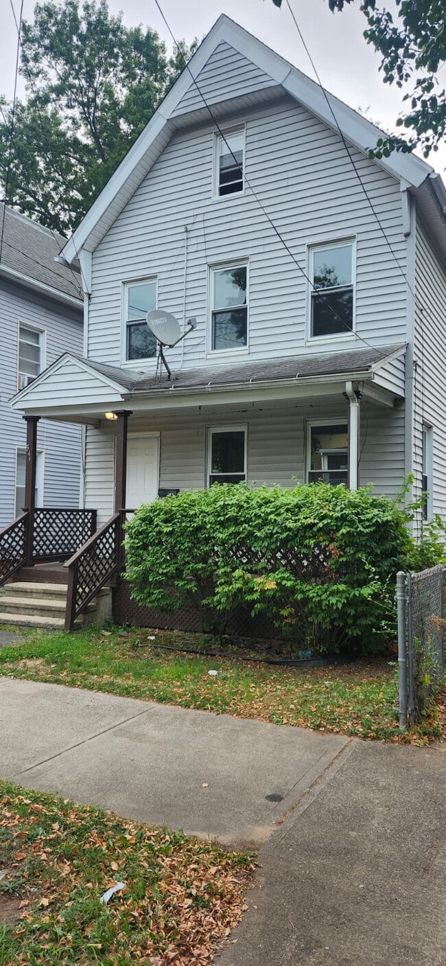 Building Photo - 511 Winthrop Ave Rental