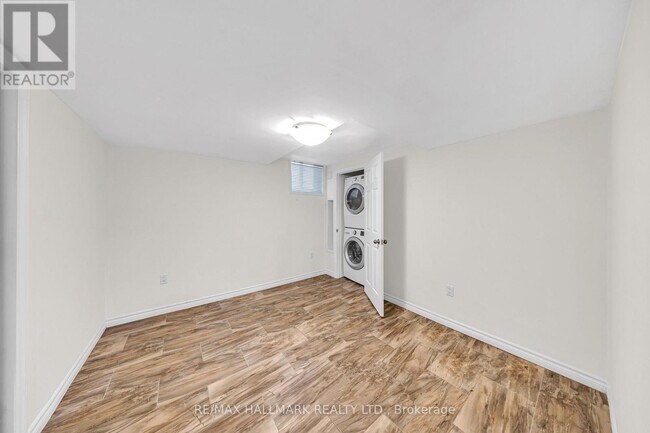 Photo - 59 Limevale Crescent