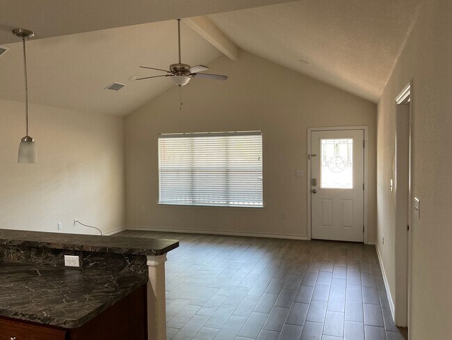 Photo - *COMING SOON* Lake Life Meets Modern Comfort in Kingsland!