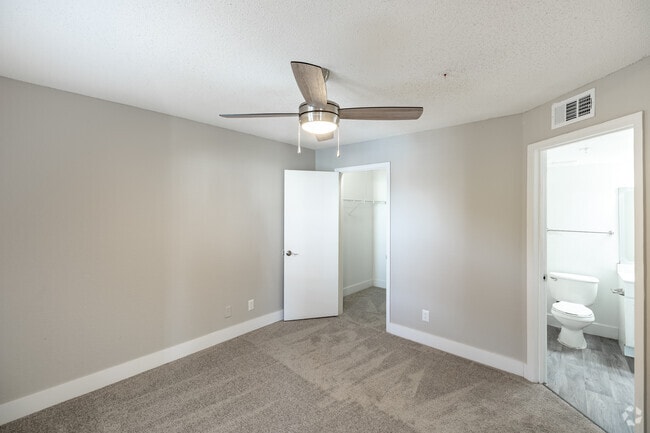 Flamingo 3BR, 2BA - 1,081SF - Primary Bedroom