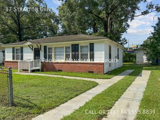 Building Photo - 17 Stratton Dr Rental