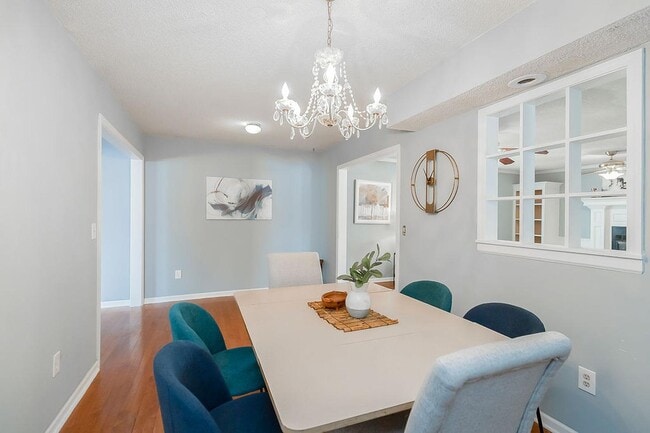 Photo - 427 N Blake St