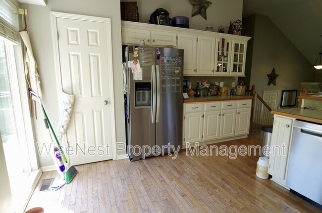 Photo - 21247 W 120th St