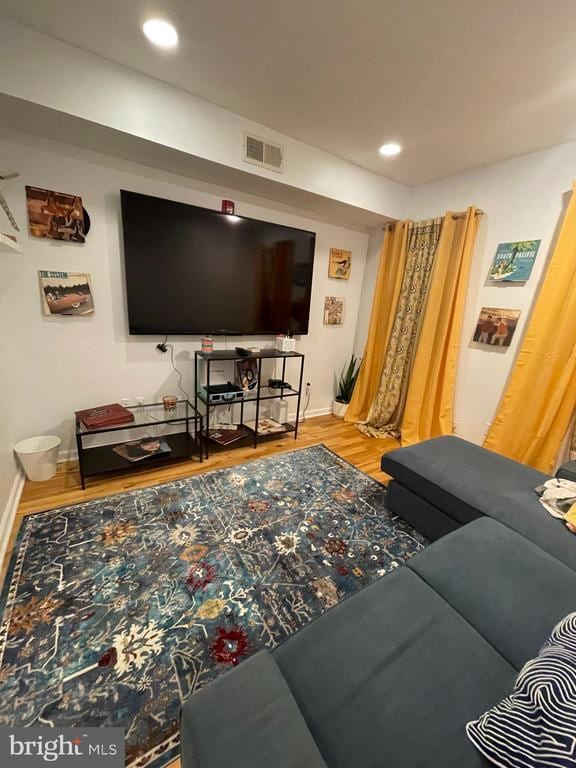 Photo - 217 W Girard Ave