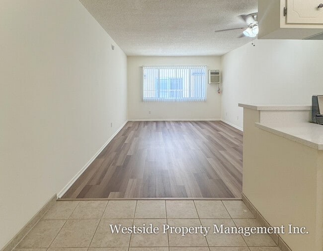 Photo - 11360 Iowa Ave